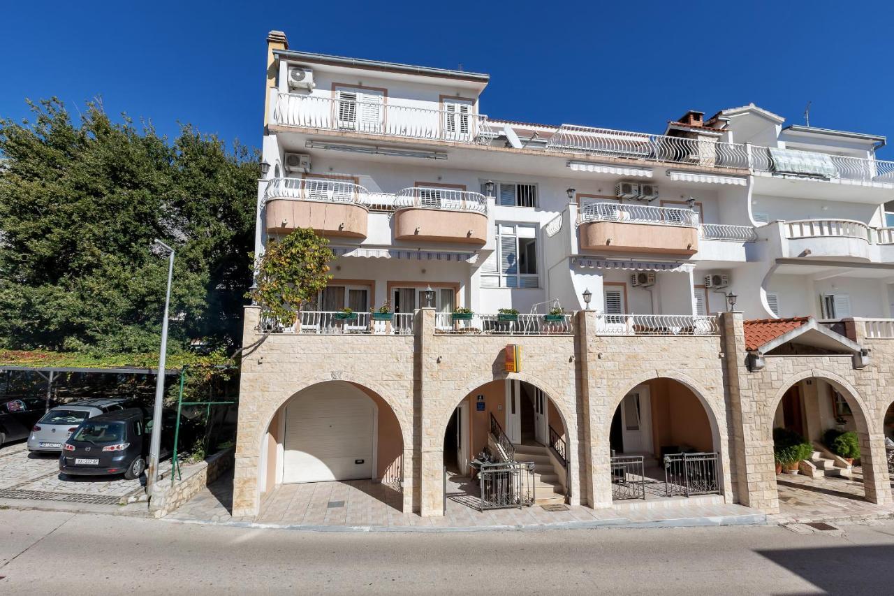 Apartments Zorica Tučepi Extérieur photo
