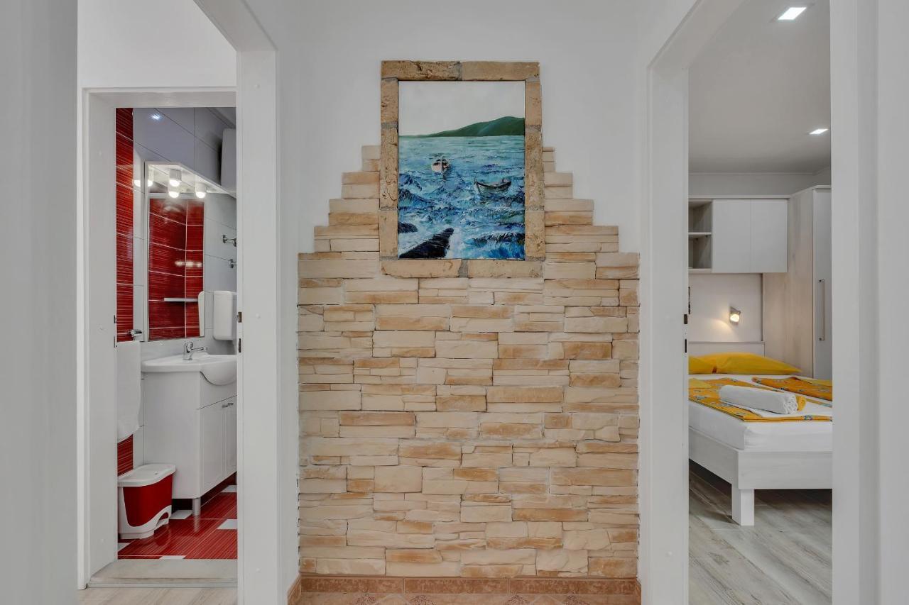 Apartments Zorica Tučepi Extérieur photo