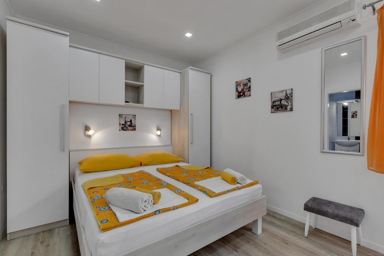 Apartments Zorica Tučepi Extérieur photo